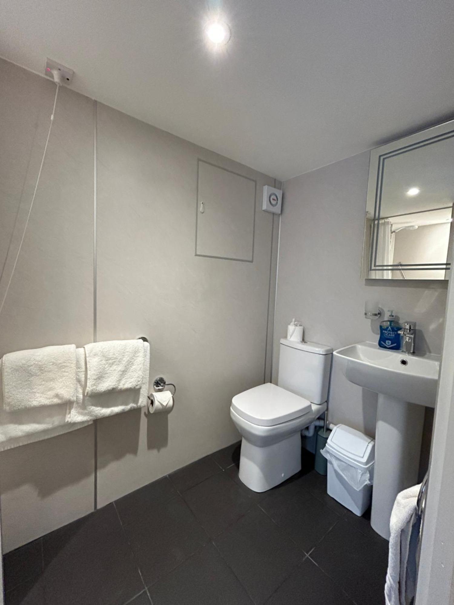 Chandlers Bnb Seahouses Esterno foto